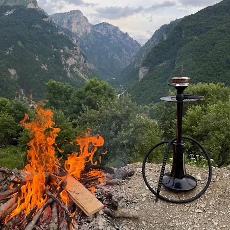 Ceremi Chalet